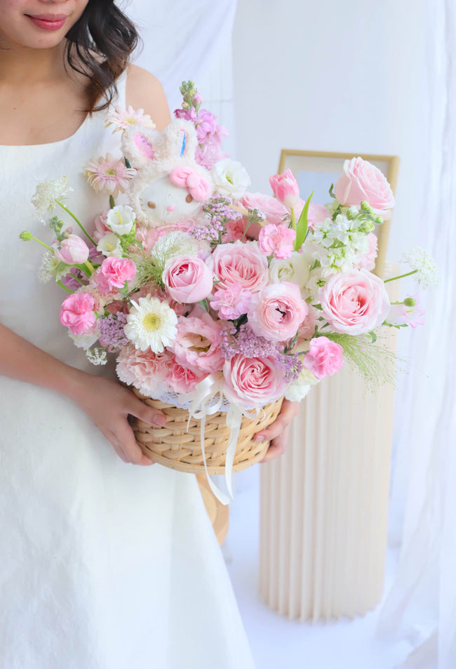 PETAL KISS