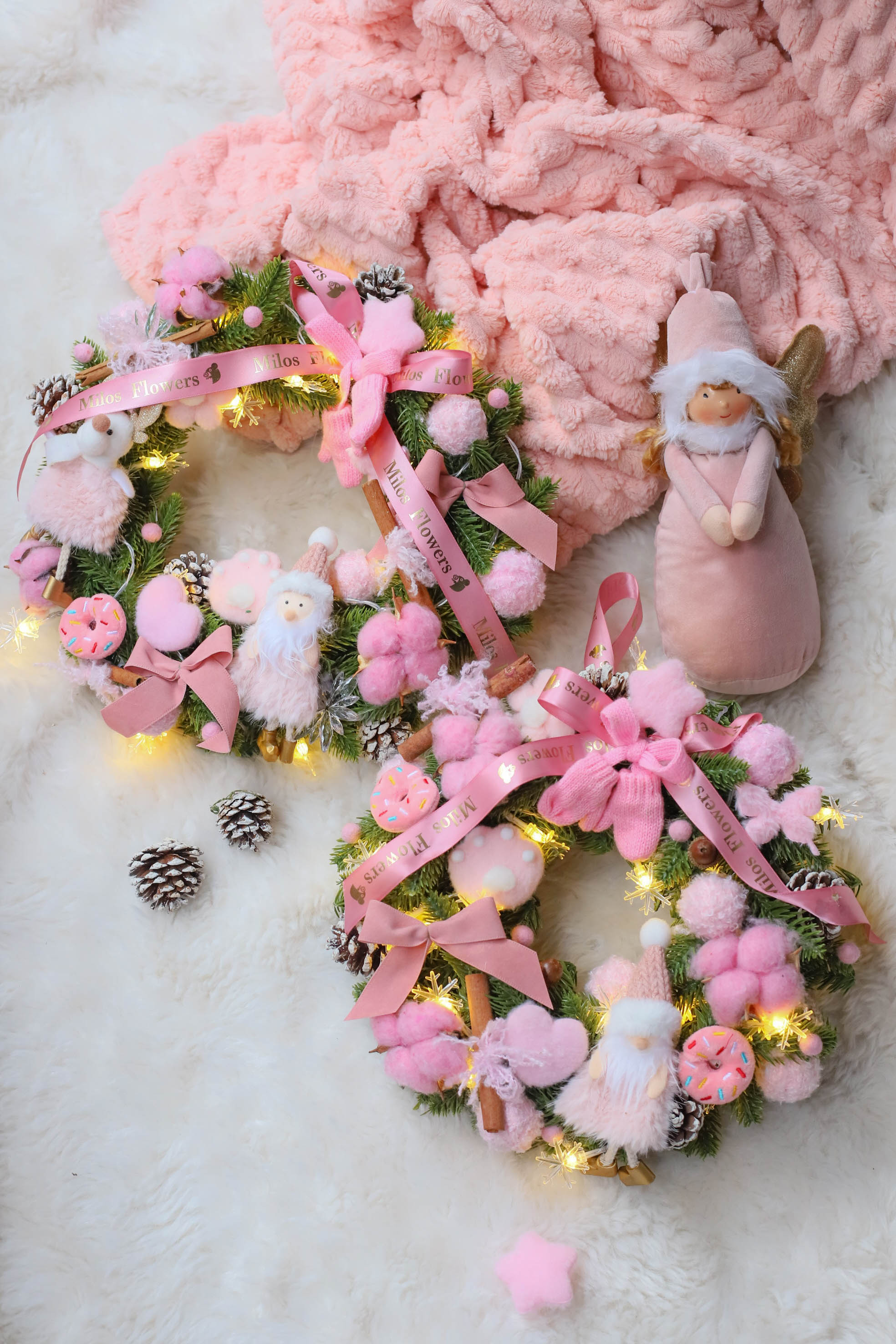 PINK ARTIFICIAL CHRISTMAS WREATH