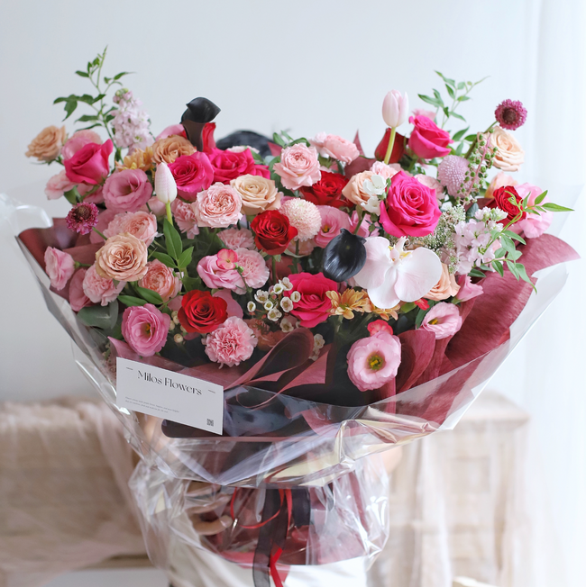 GARDEN OF ROSES