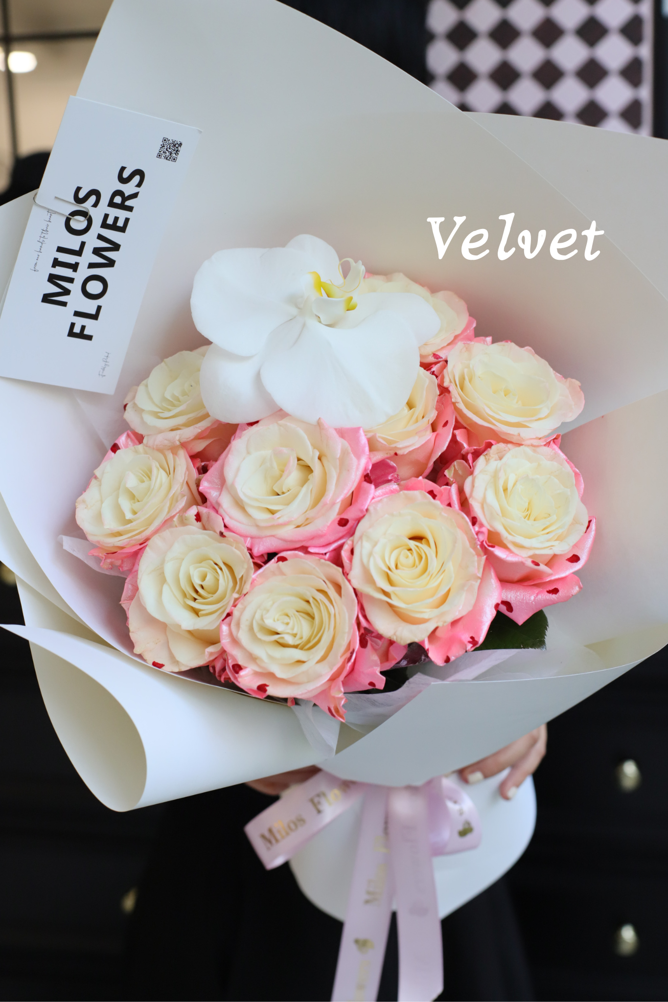 ECUADORIAN ROSES