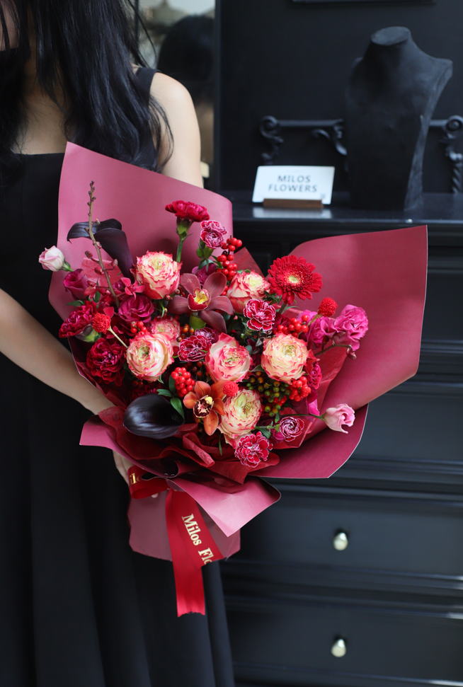 CRIMSON KISS