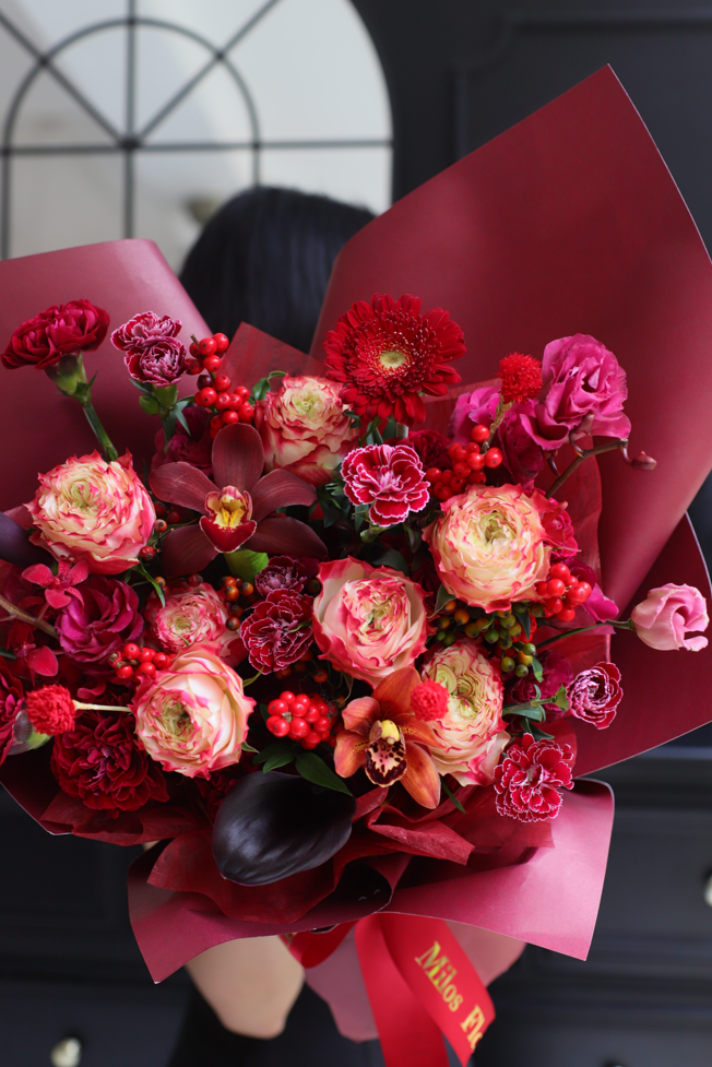 CRIMSON KISS