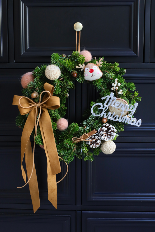 FRESH PINE CHRISTMAS WREATH