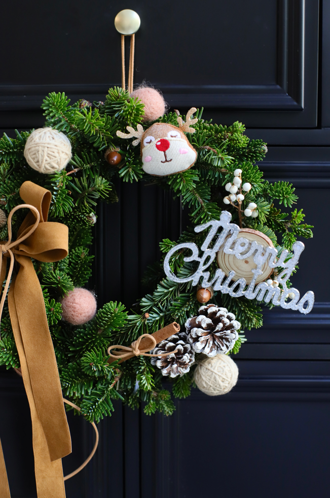 FRESH PINE CHRISTMAS WREATH