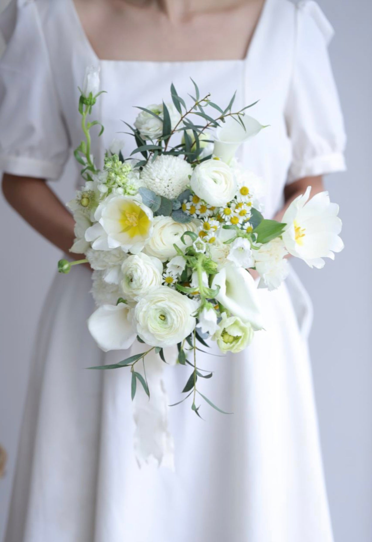 WONDERFUL IN WHITE